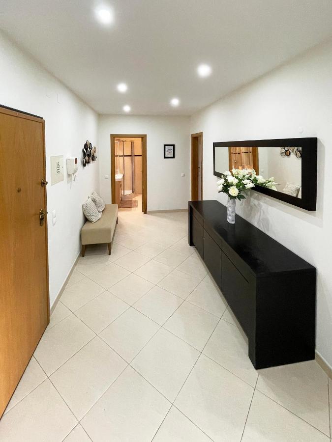 Sunset Apartment *